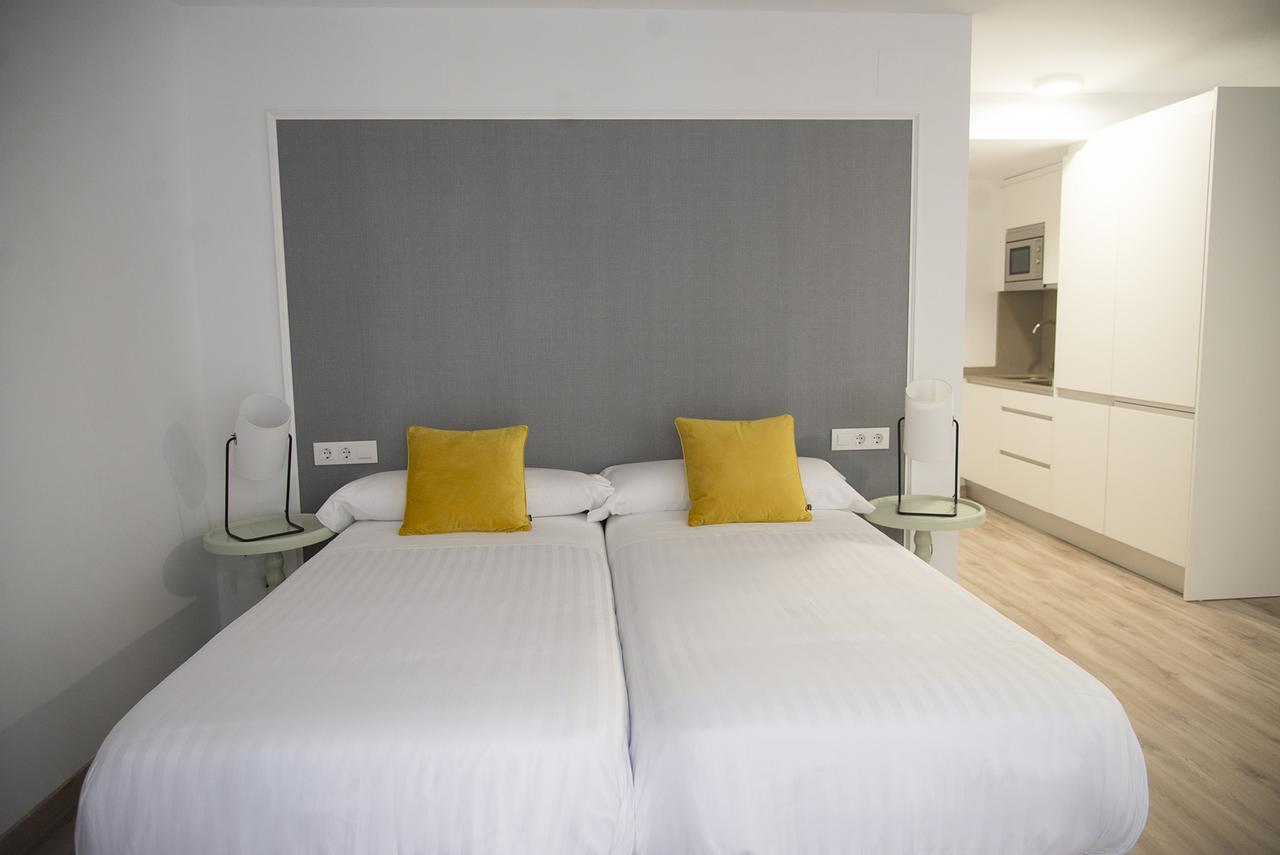 Apartamentos Core Suite Sevilla ภายนอก รูปภาพ