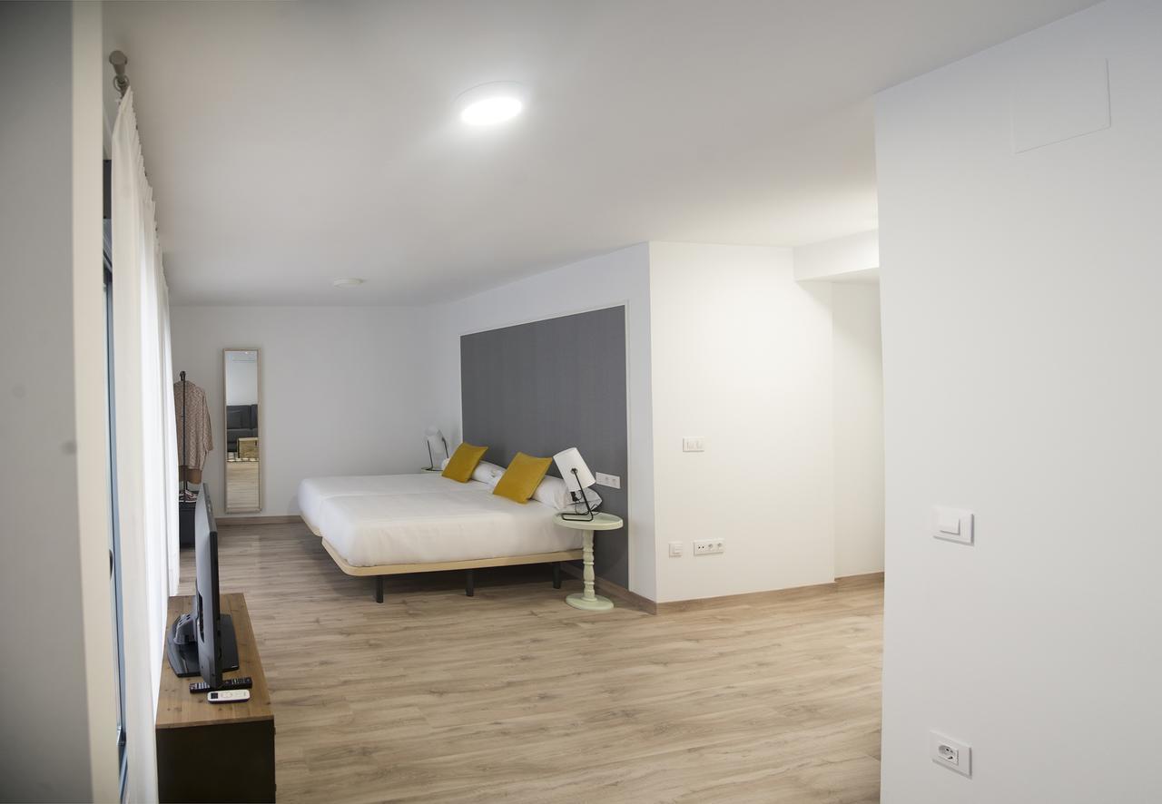 Apartamentos Core Suite Sevilla ภายนอก รูปภาพ