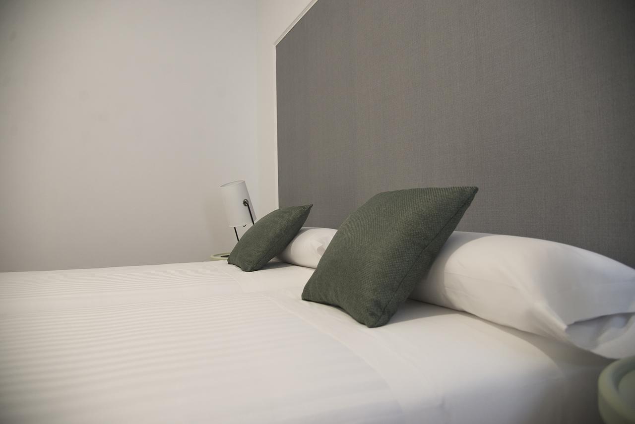 Apartamentos Core Suite Sevilla ภายนอก รูปภาพ